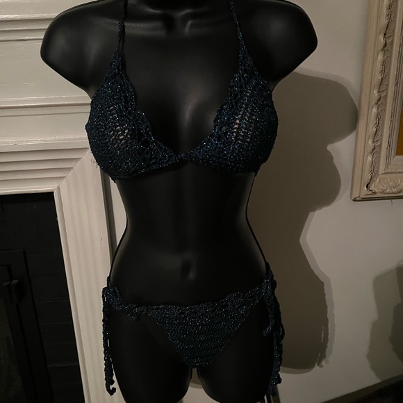 Other - Beautiful blue shinny bikini size medium